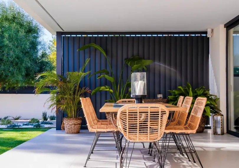 Patio Design Trends: Redefine Outdoor Living with Vision Art Aluminum