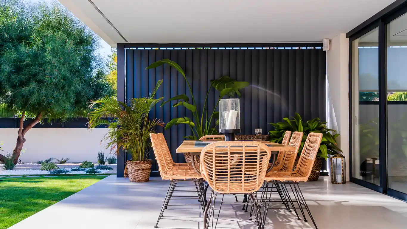 Patio Design Trends: Redefine Outdoor Living with Vision Art Aluminum