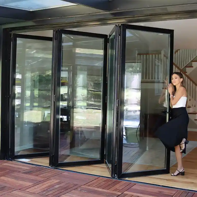 Vision Art bi-fold door — closed