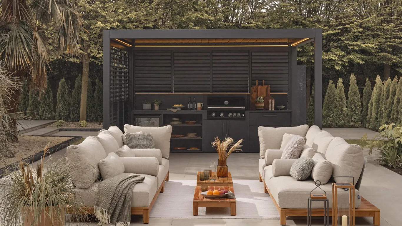 Retractable Pergolas: Small Tips for a Big Outdoor Upgrade